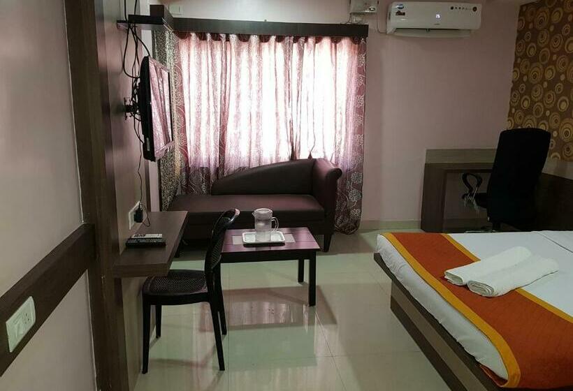 اتاق اجرایی, Abm International