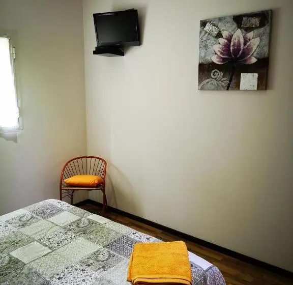 ツーベッドルーム　ヴィラ, I Tre Abeti   Holiday House