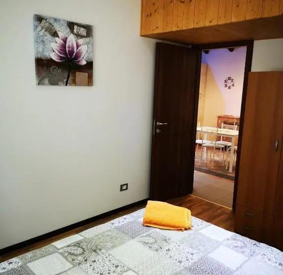 ツーベッドルーム　ヴィラ, I Tre Abeti   Holiday House