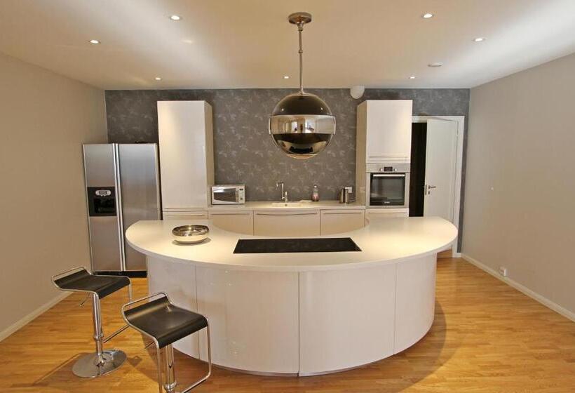 آپارتمان 3 خوابه, Norhostel Apartment