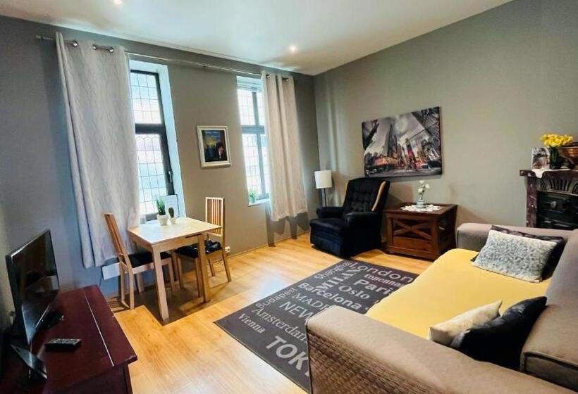 آپارتمان 1 خوابه همکف, Norhostel Apartment