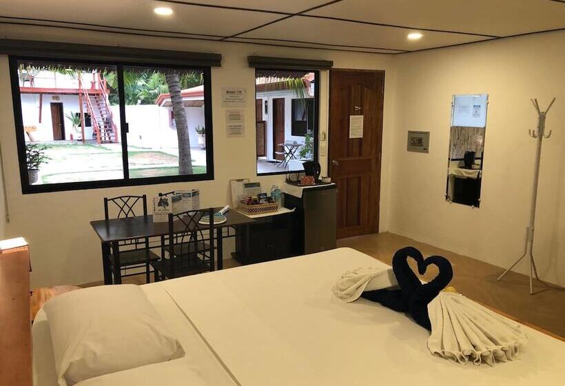 اتاق خانوادگی, Parrot Resort Moalboal