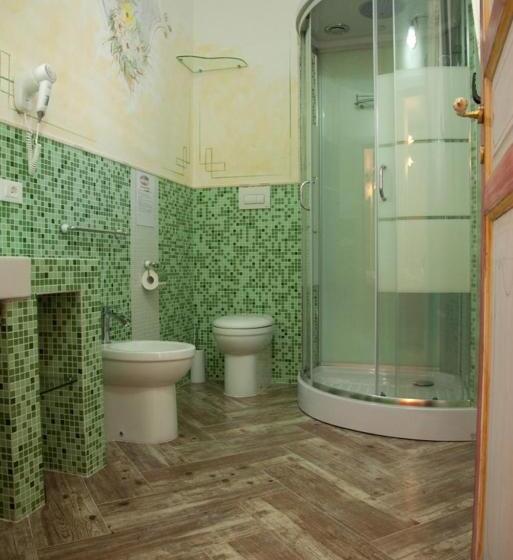 סוויטת ג'וניור עם טרסה, Antico Borgo Marchese