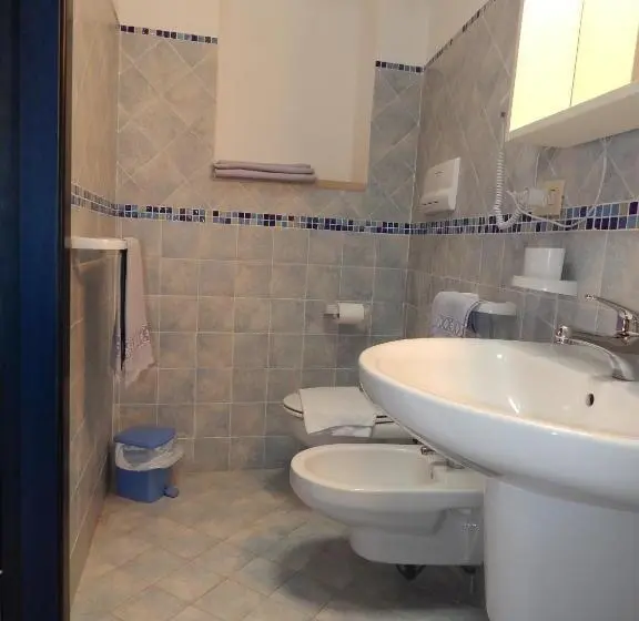 Standard Kolmen Hengen Huone, Casa Arcada