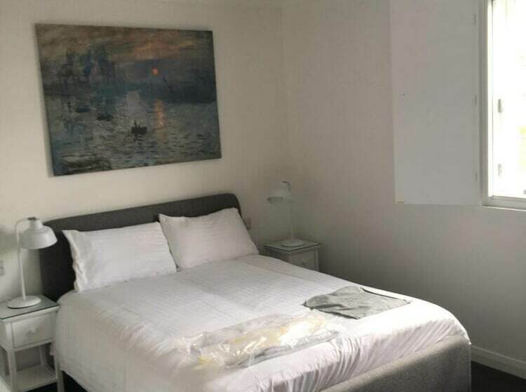 اتاق استاندارد, Edenside House