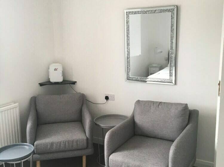 اتاق استاندارد, Edenside House