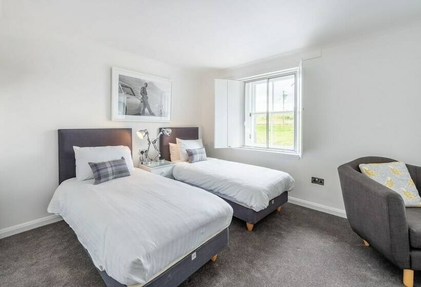 اتاق استاندارد, Edenside House