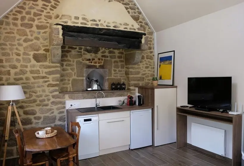スイート, La Maison Jaune à La Janaie