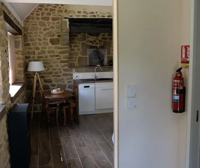 スイート, La Maison Jaune à La Janaie