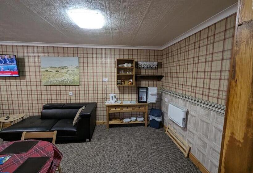 Четырехместный номер Премиум, The Steading Highland Glen Lodge