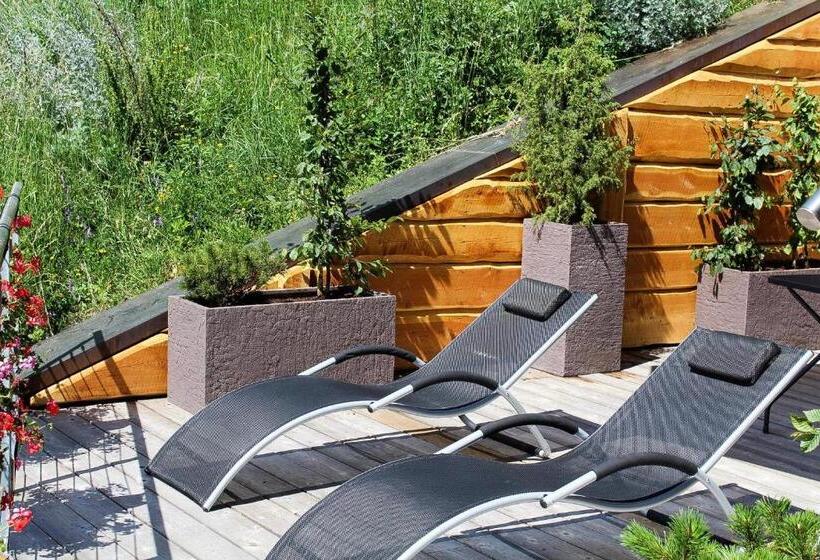 Номер Стандартный с Видом, Chambre Privãƒæ’ã‚â©e Avec Cuisine Et Salle De Bain Dans La Chambre, Winoka Lodge