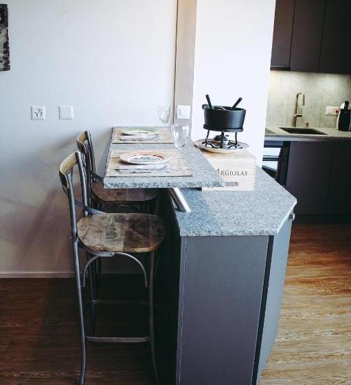 Номер Стандартный с Видом, Chambre Privãƒæ’ã‚â©e Avec Cuisine Et Salle De Bain Dans La Chambre, Winoka Lodge