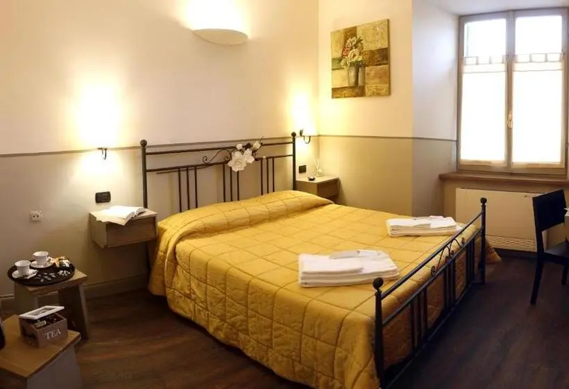 Comfort Kolmen Hengen Huone, Albergo Benito