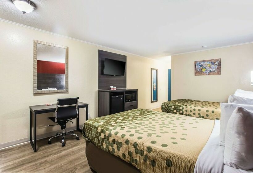 Номер Стандарт 2 Двуспальные Кровати, Econo Lodge