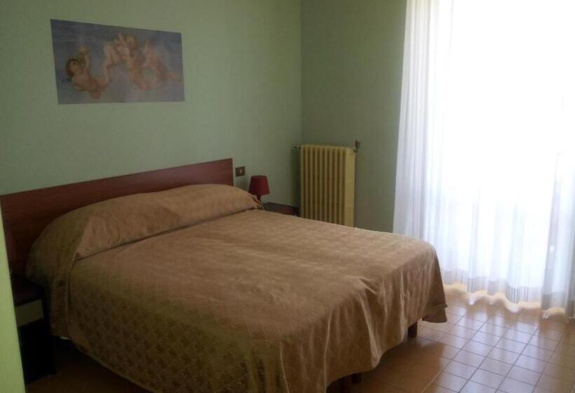 غرفة قياسية, Meridiana