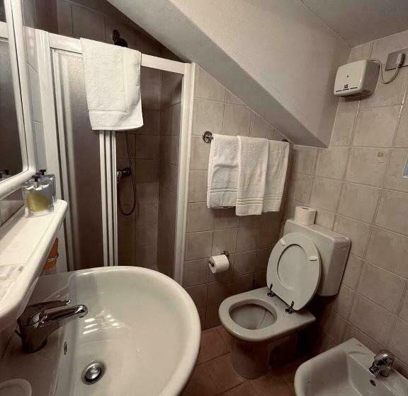 Номер Стандарт, Sasso Nero