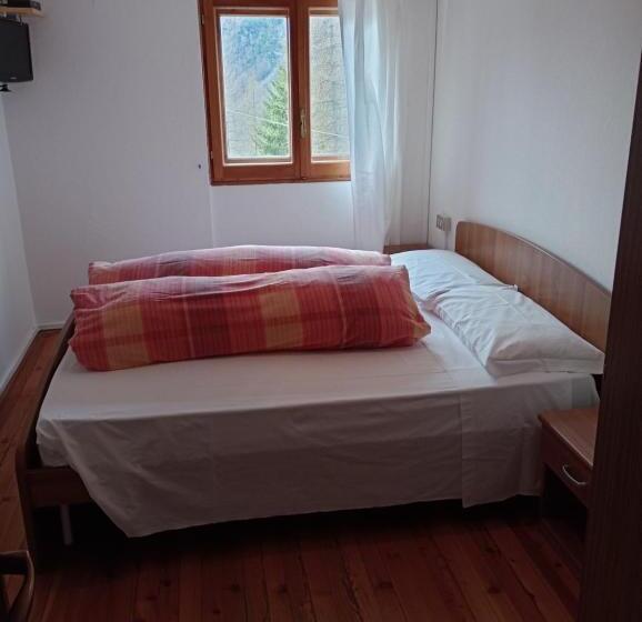 Номер Стандарт, Sasso Nero