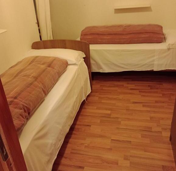 Номер Стандарт, Sasso Nero