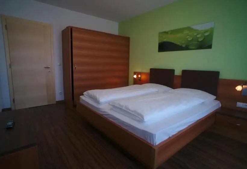 Huoneisto 2 Makuuhuonetta, Weihergut
