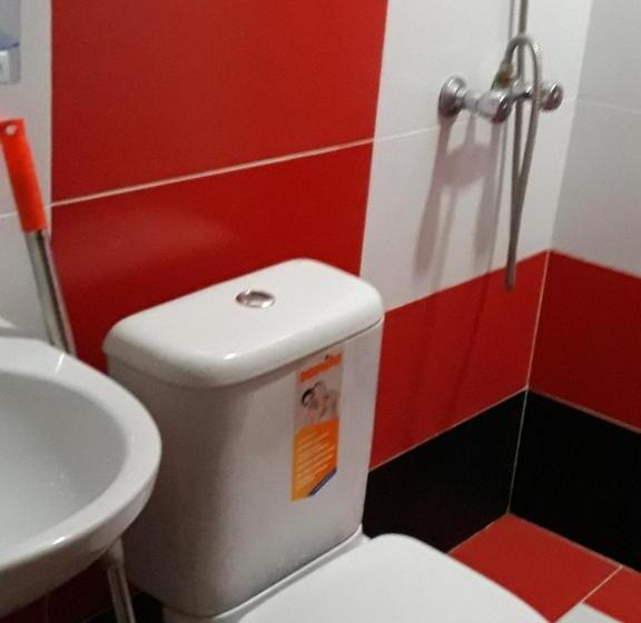 اتاق استاندارد, Noy