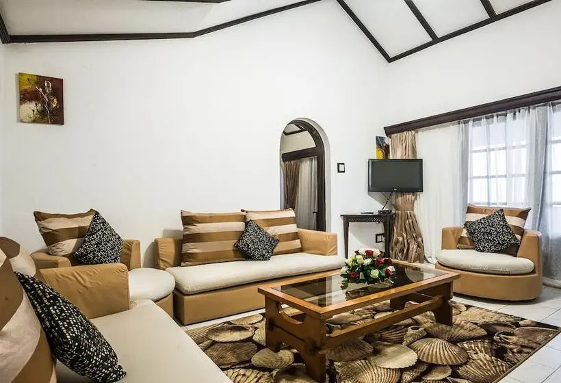 سوئیت با تخت بزرگ, Prideinn Flamingo Beach Resort & Spa Mombasa