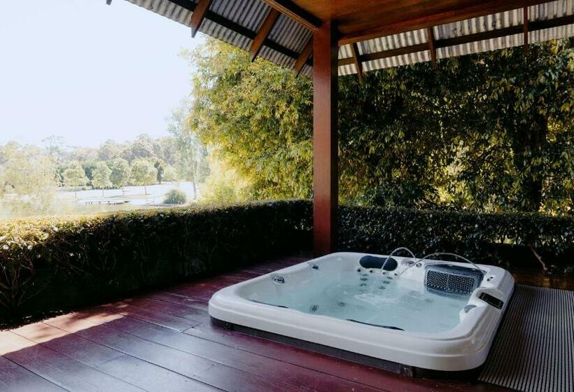 ‫فيلا غرفة نوم واحدة, Losari Retreat