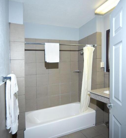 חדר סטנדרט שתי מיטות זוגיות, The Shades Motel