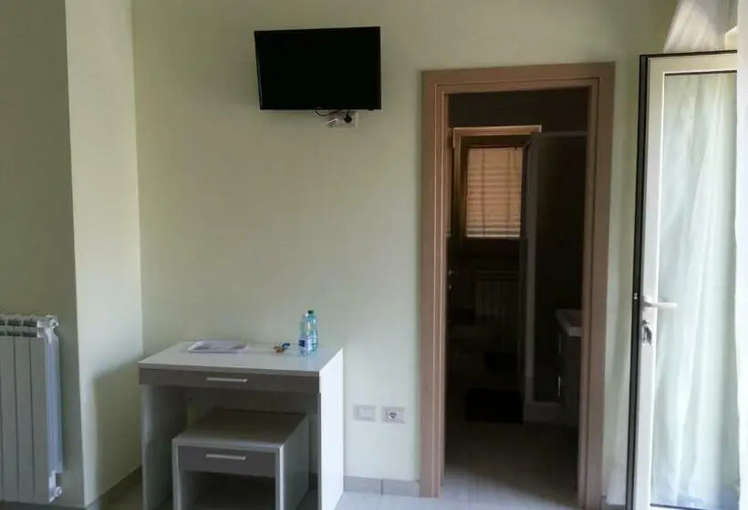 スタンダード４人部屋, B&b Il Girasole Formia Guesthouse