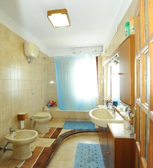 חדר קלאסי לארבעה, B&b Su Fassoi