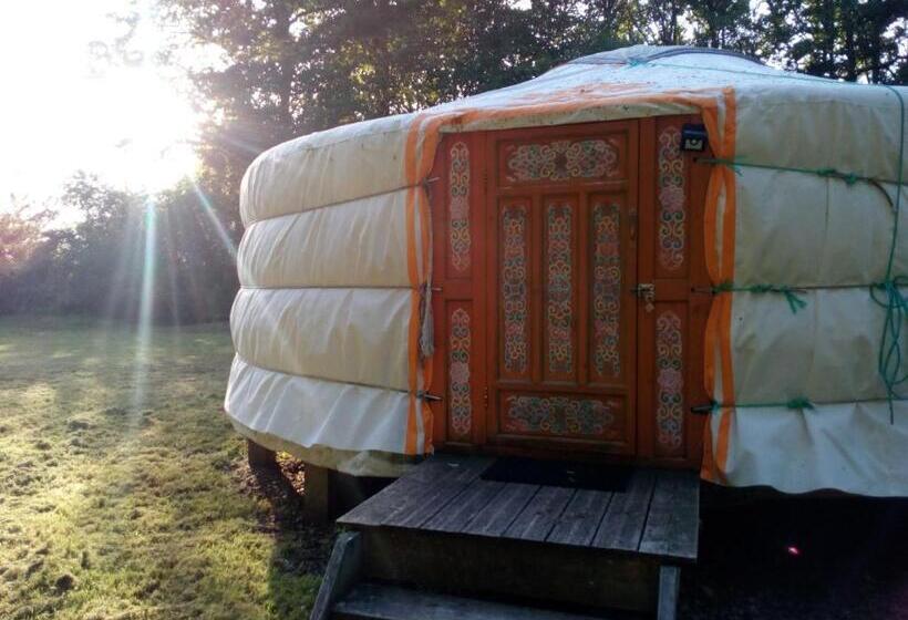 标准间, Le Pre Karvain