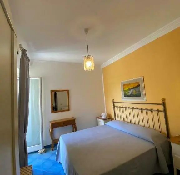 Standard-huone, Lunaponzese Ponza Centro