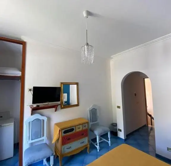 Deluxe-huone, Lunaponzese Ponza Centro