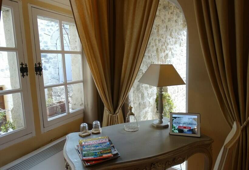 חדר דלוקס, Un Patio En Luberon