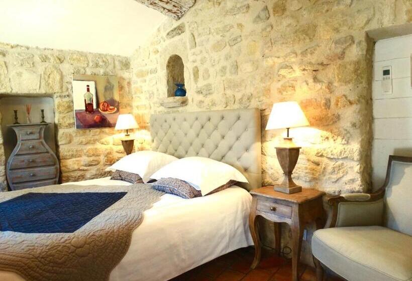 חדר קומפורט, Un Patio En Luberon