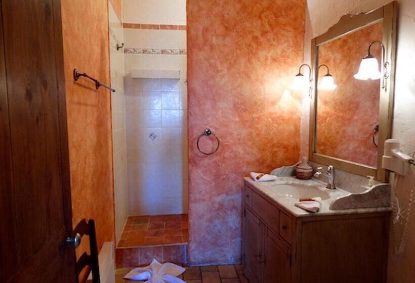 Номер Deluxe, Un Patio En Luberon