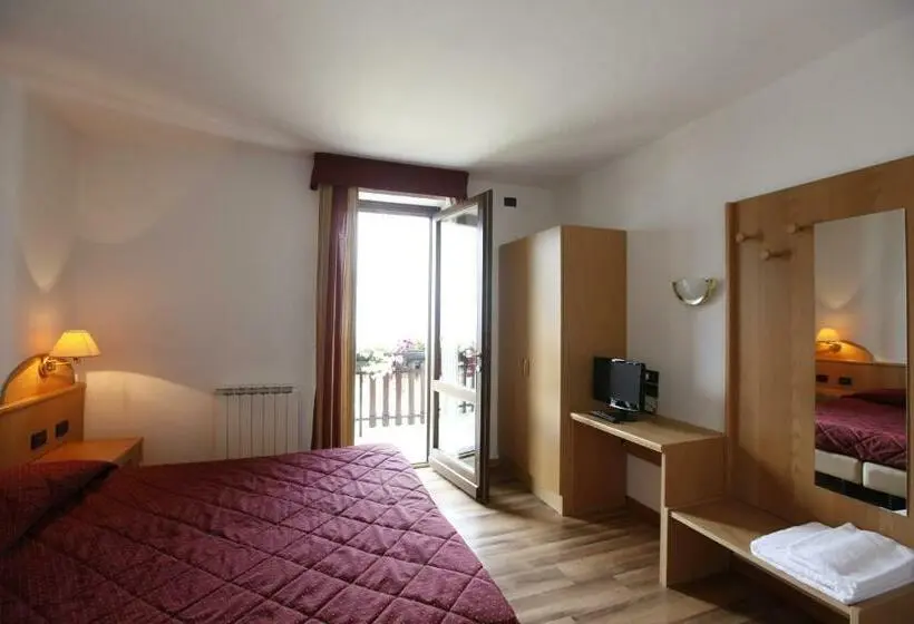 Camera Standard con Balcone, Spera