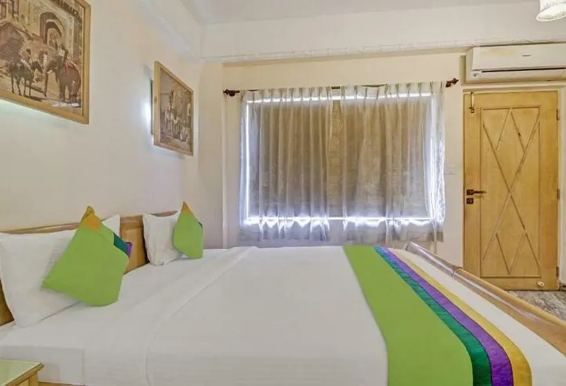 スタンダードルーム, Treebo Komfort Suites, 3 Km From Mysore Palace