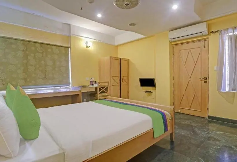 スーペリアールーム, Treebo Komfort Suites, 3 Km From Mysore Palace