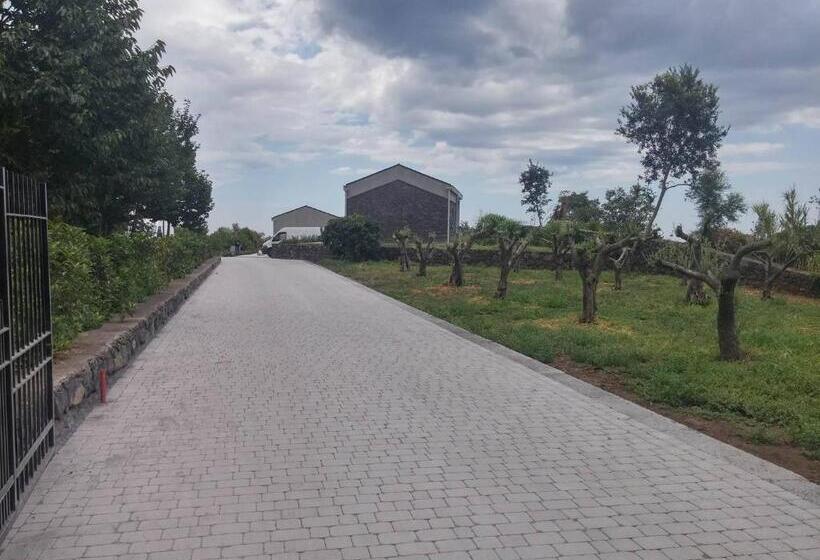 חדר סטנדרט נוף לגינה, Talè Restaurant & Suite