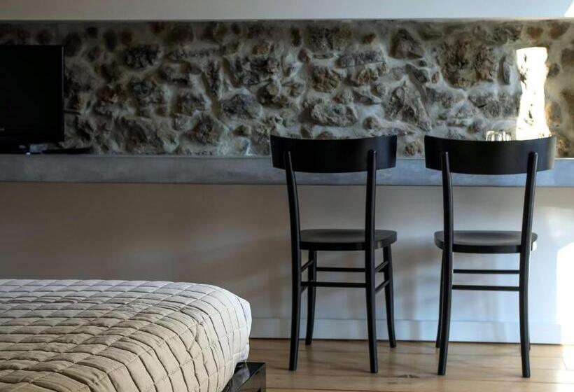 Номер Стандарт, Talè Restaurant & Suite