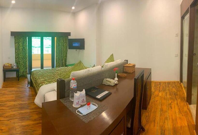 Номер Premium с Балконом, The Sultan Resort
