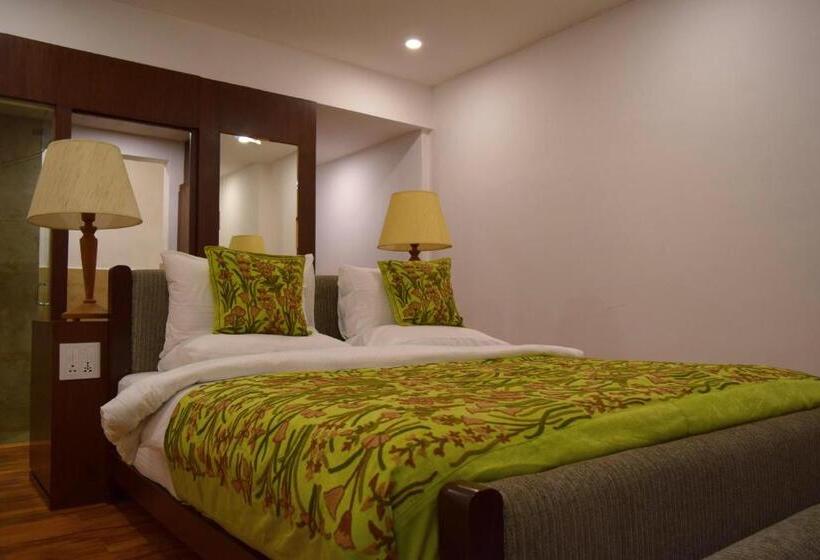 Номер Premium с Балконом, The Sultan Resort