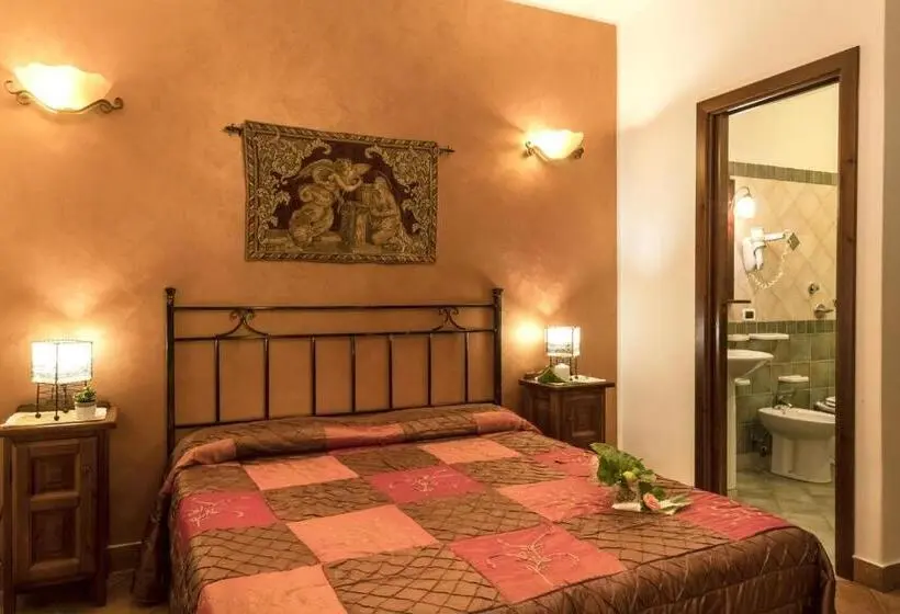 Standard Kolmen Hengen Huone, Alba Marina B&b