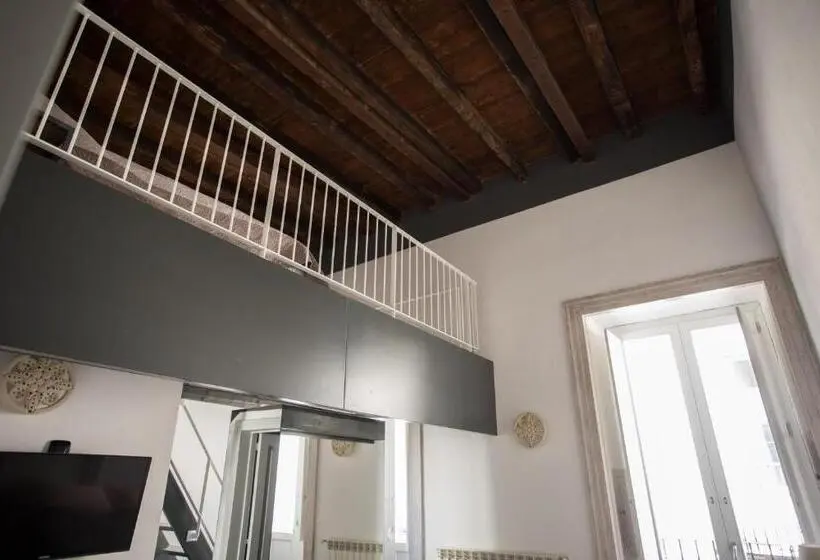 メゾネットスイート, Palazzo Siena De Facendis