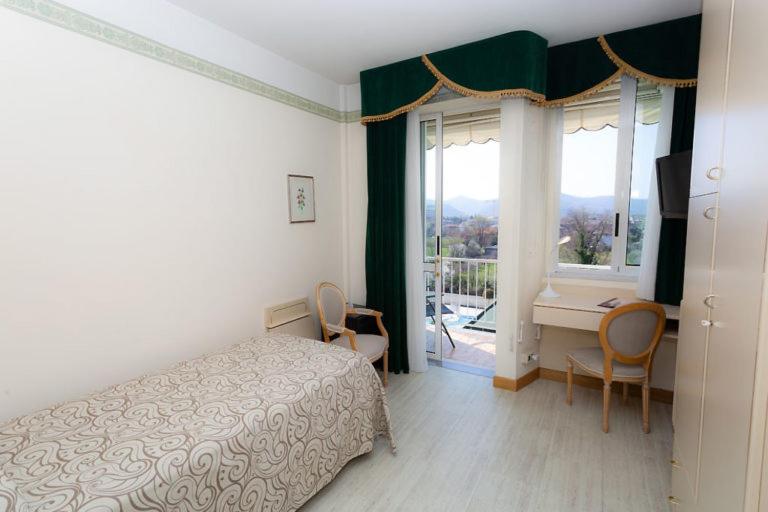 标准单人间, Abano Astoria