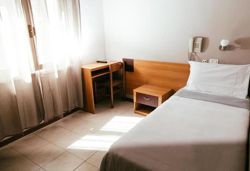 غرفة قياسية فردية, Albergo Soliani