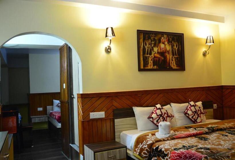 家庭套房, Golden Sunrise & Spa