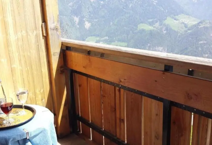 Standard Kolmen Hengen Huone, Pension Schönblick