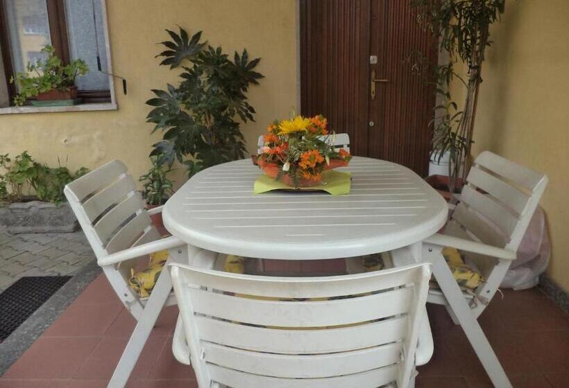 スタンダードトリプルルーム, La Magnolia B&b