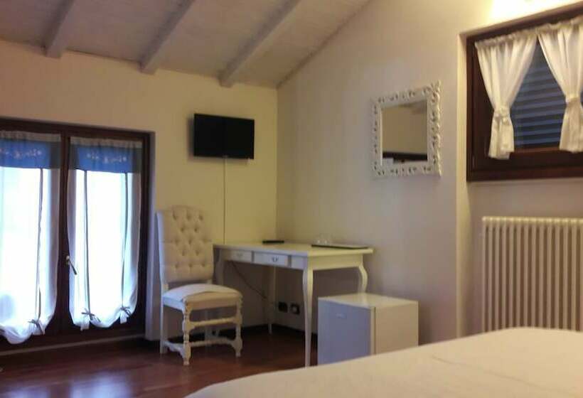 اتاق راحتی, B&b Como Lake Cottage